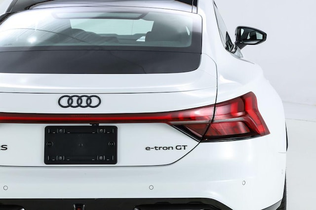 2026 Audi RS e-tron GT Performance Base - Photo 16