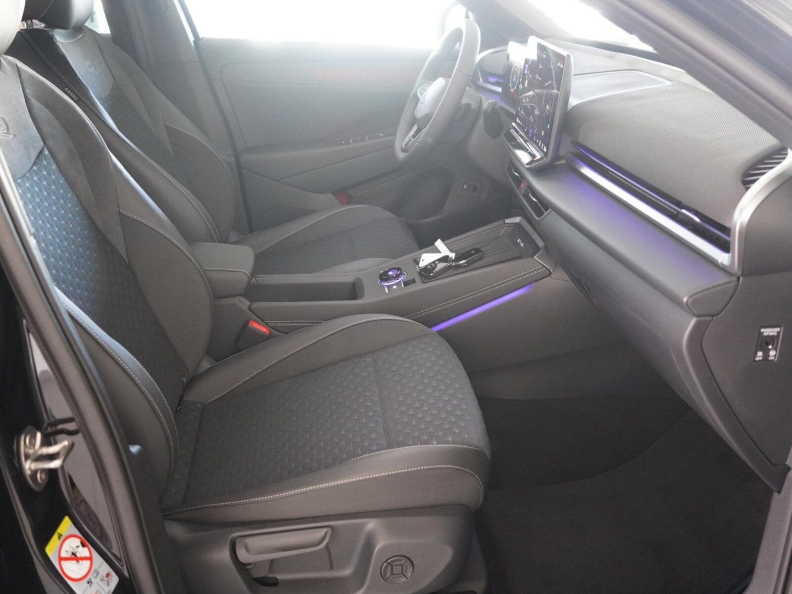 Volkswagen T-Roc – Bild 12