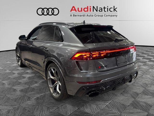 2026 Audi RS Q8 SUV performance