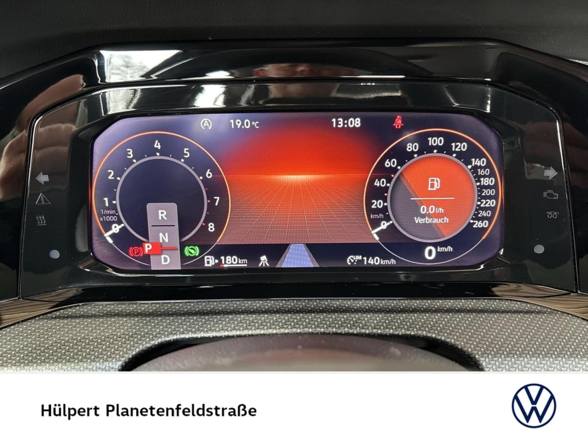 Volkswagen Golf R-Line
