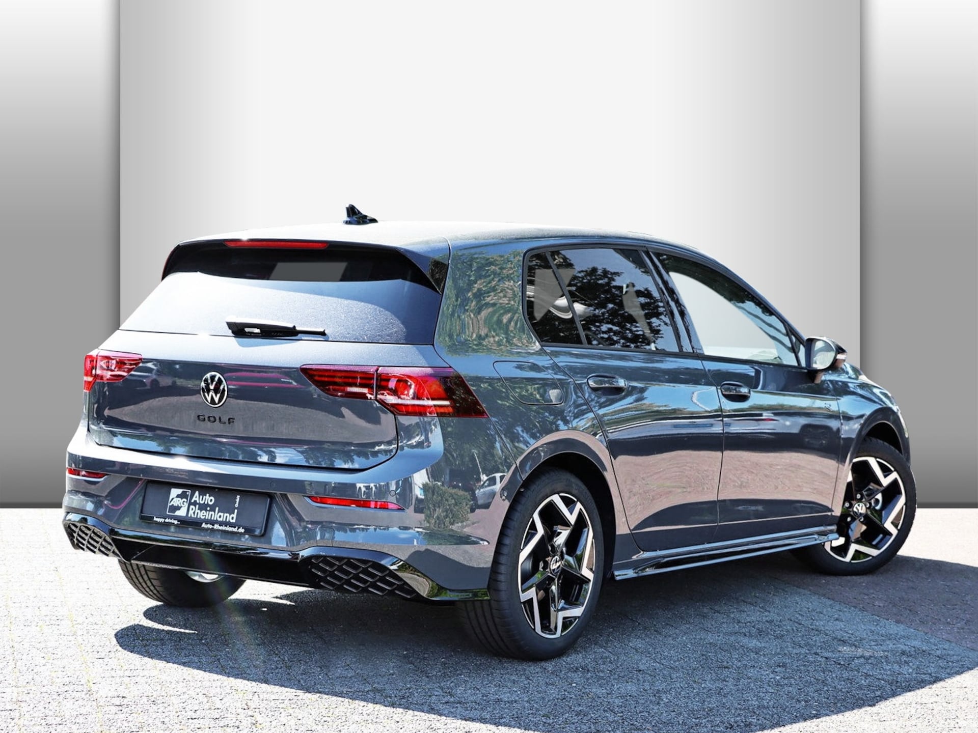 Volkswagen Golf R-Line