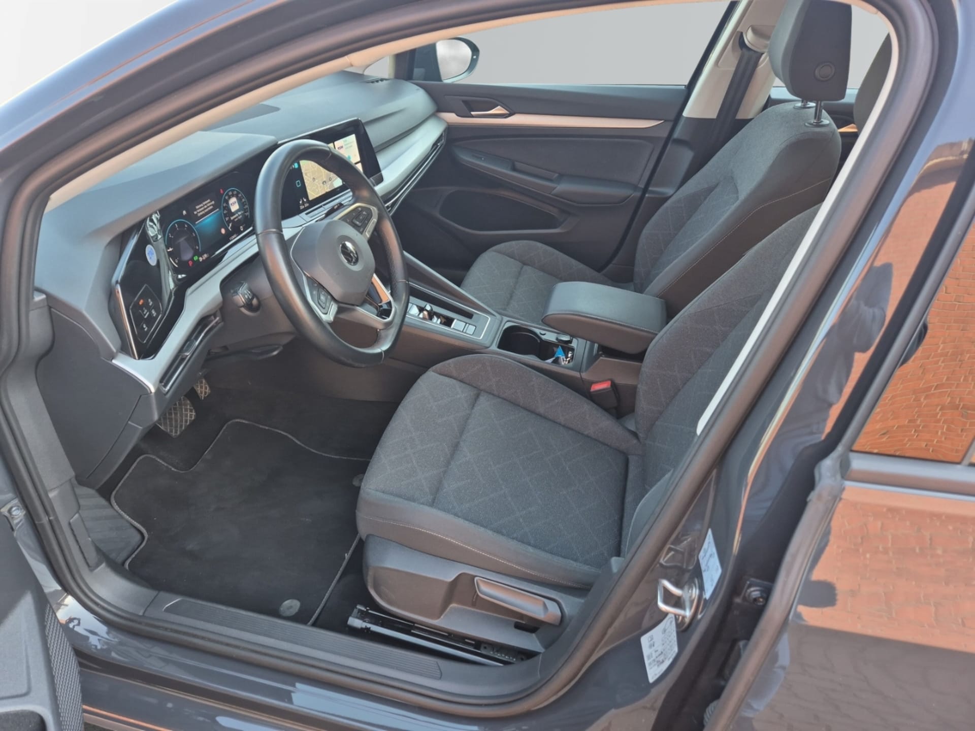 Volkswagen Golf Variant Life