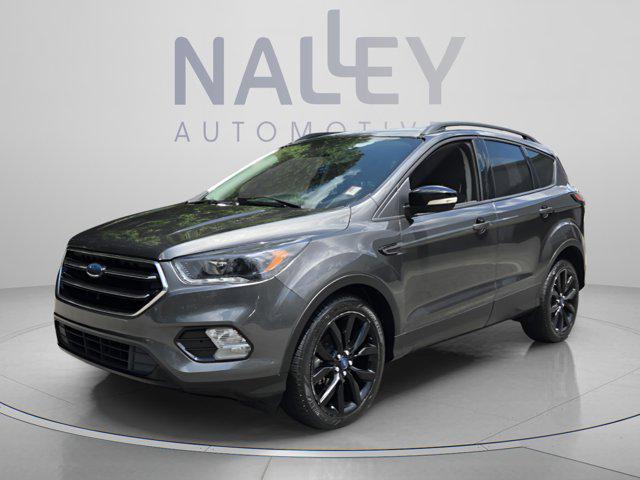 2017 Ford Escape Titanium's photo