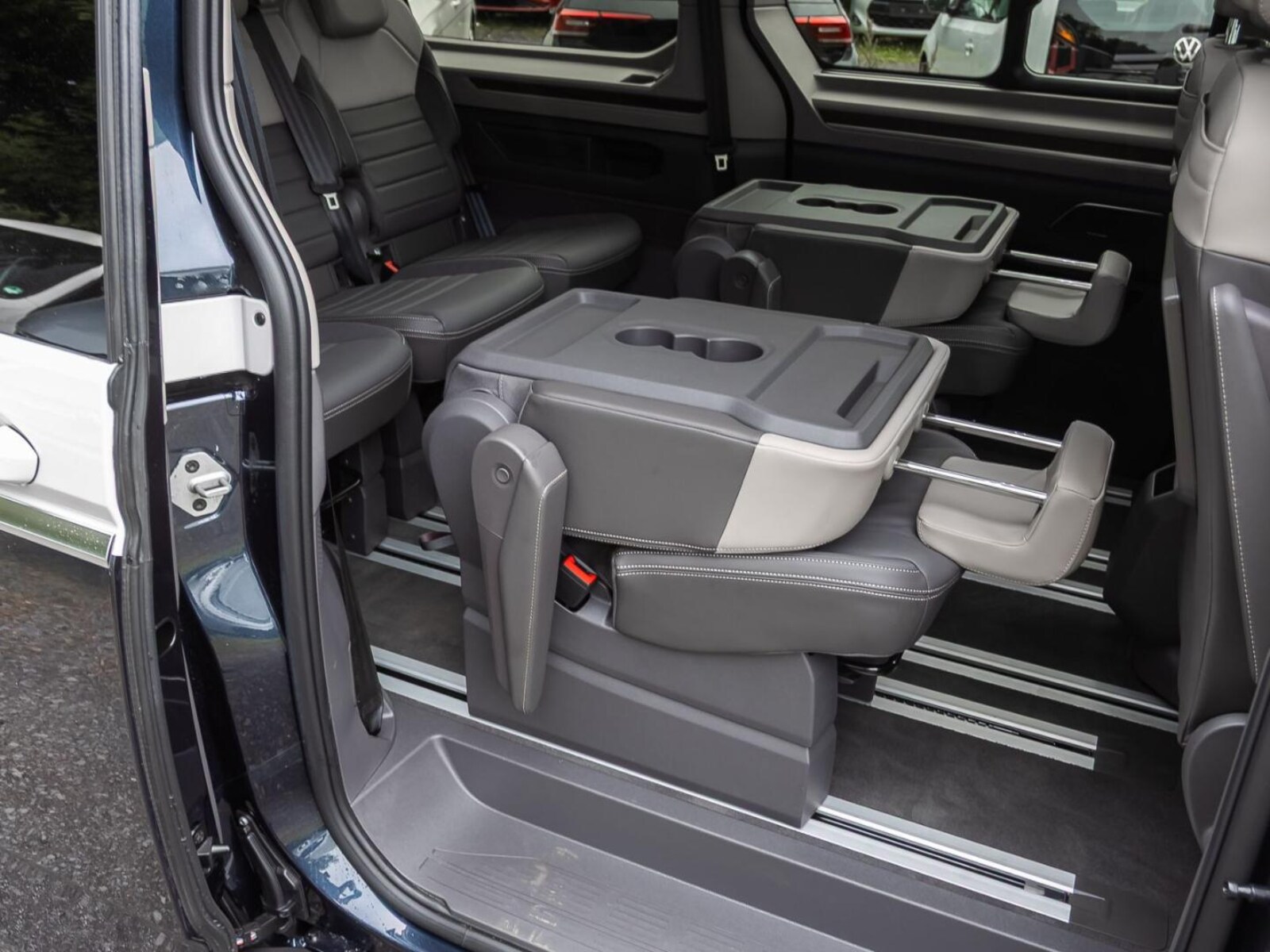 Volkswagen Multivan Langversion – Bild 21