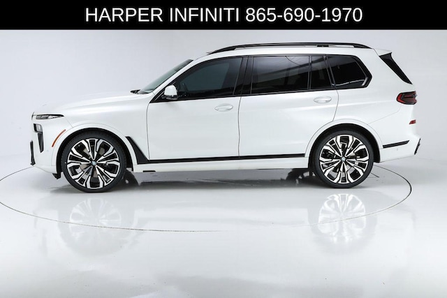 2024 BMW X7