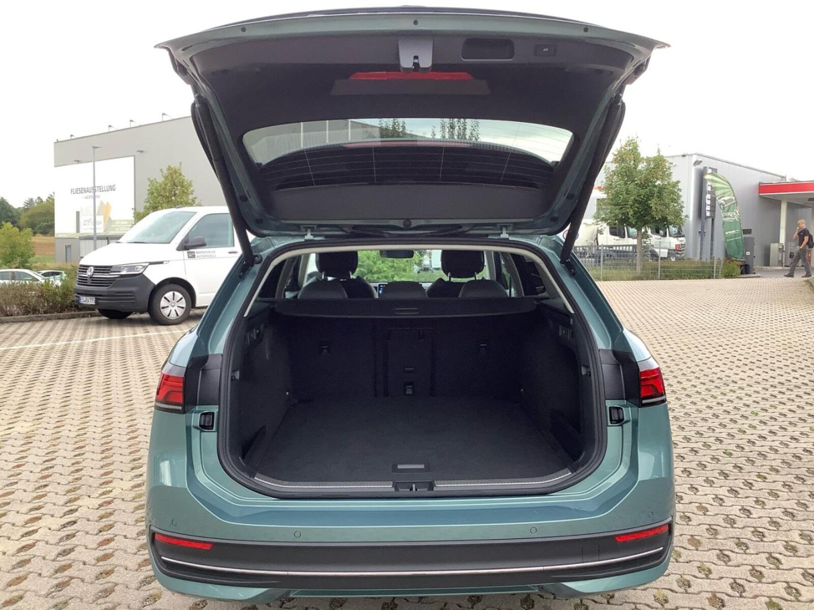 Volkswagen Passat – Bild 18