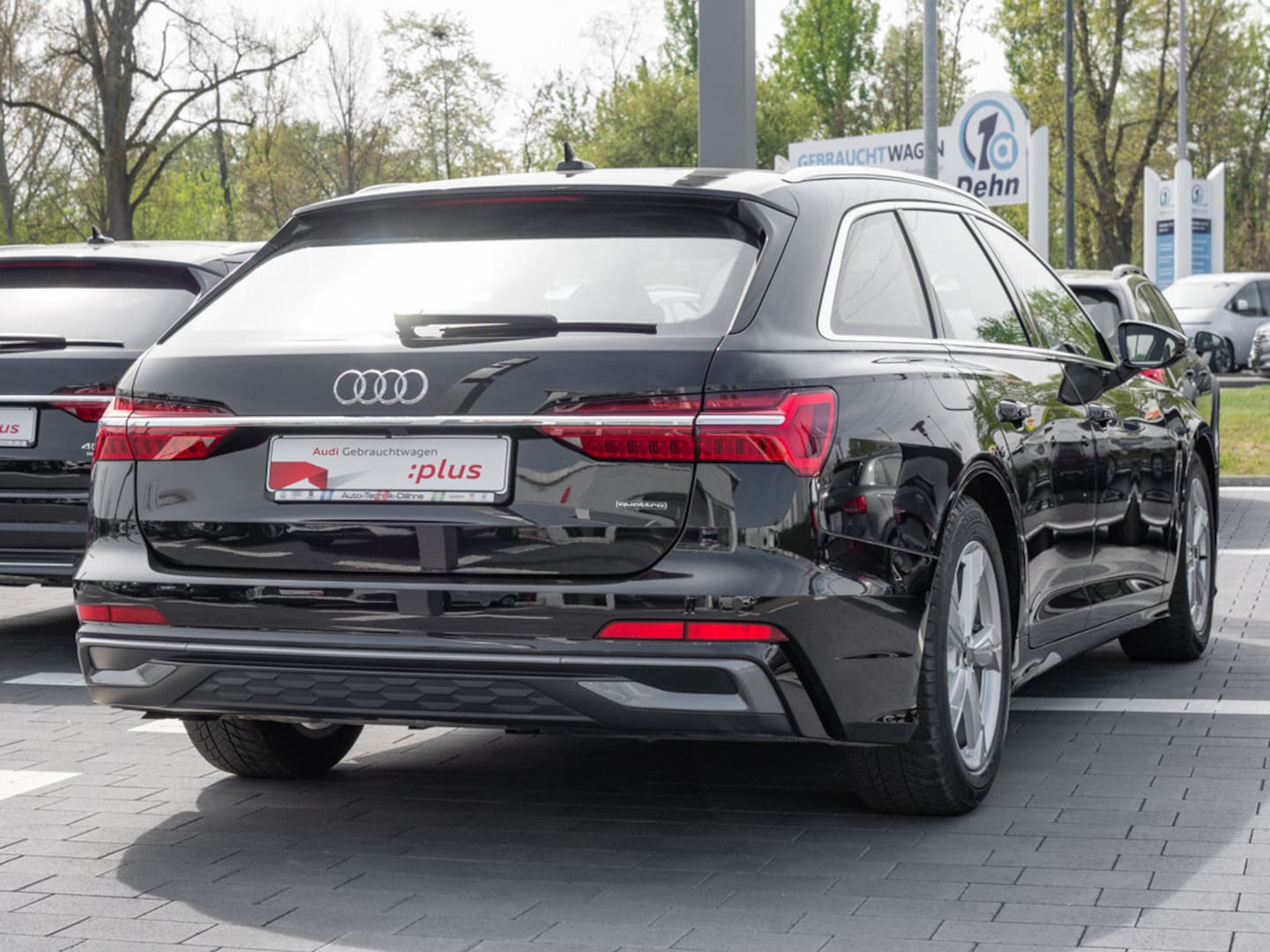 Bild über Audi A6 Avant S line 40 TDI quattro S tronic - für weitere Informationen kontaktieren Sie den Audi Partner