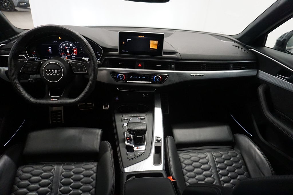 Image about Audi RS 4 Avant RS 4 Avant 450 hk tiptronic