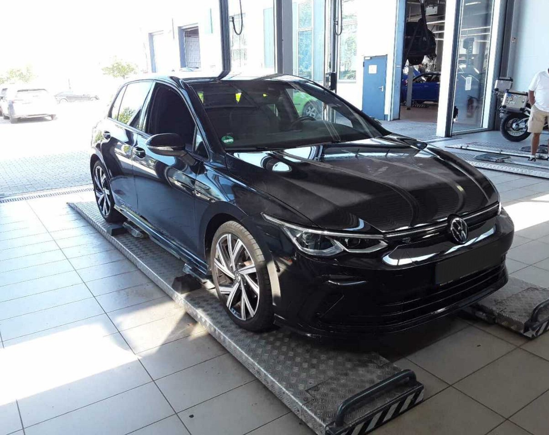 Volkswagen Golf R-Line