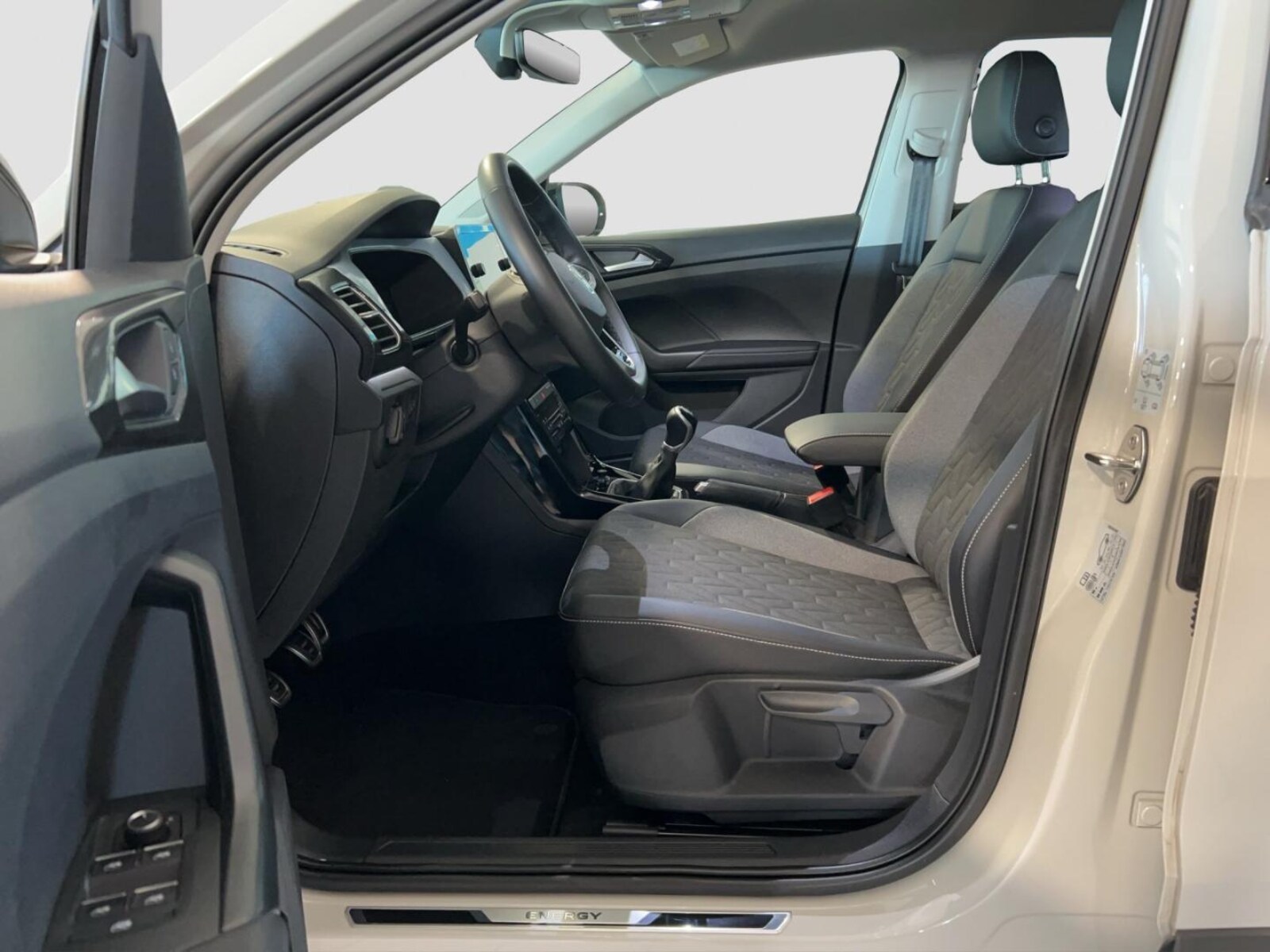 Volkswagen T-Cross – Bild 12