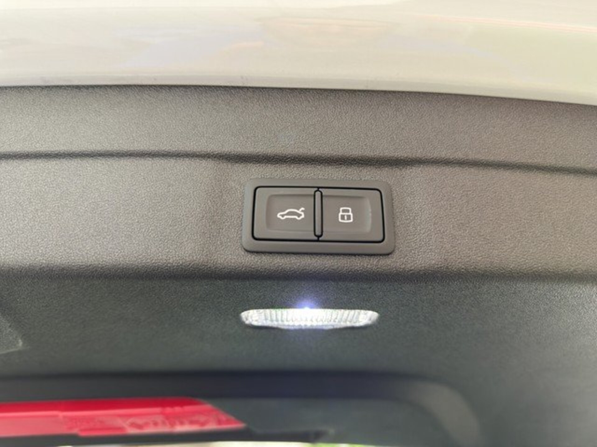 Audi A5 Avant e-hybrid