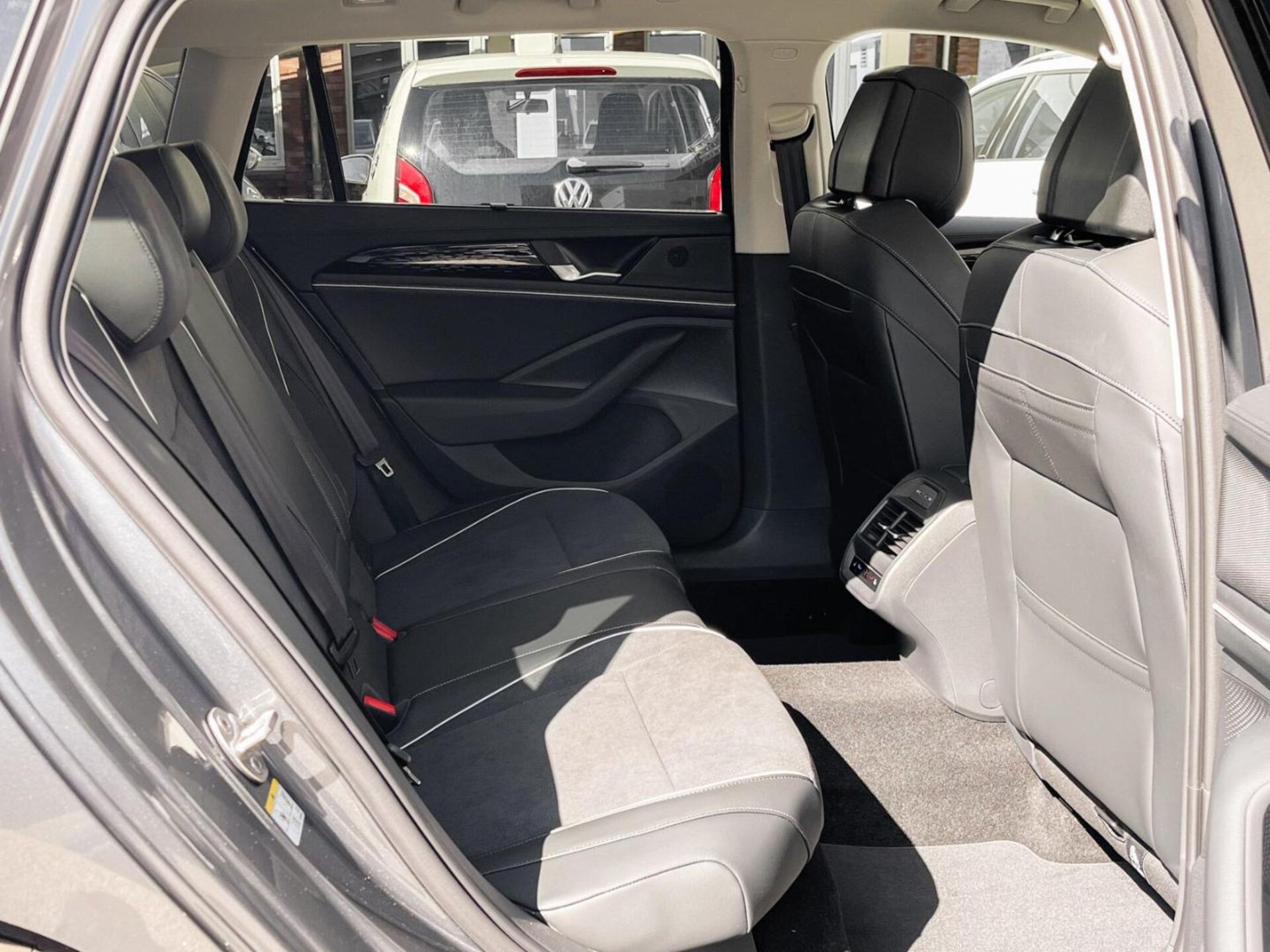 Volkswagen Passat Business