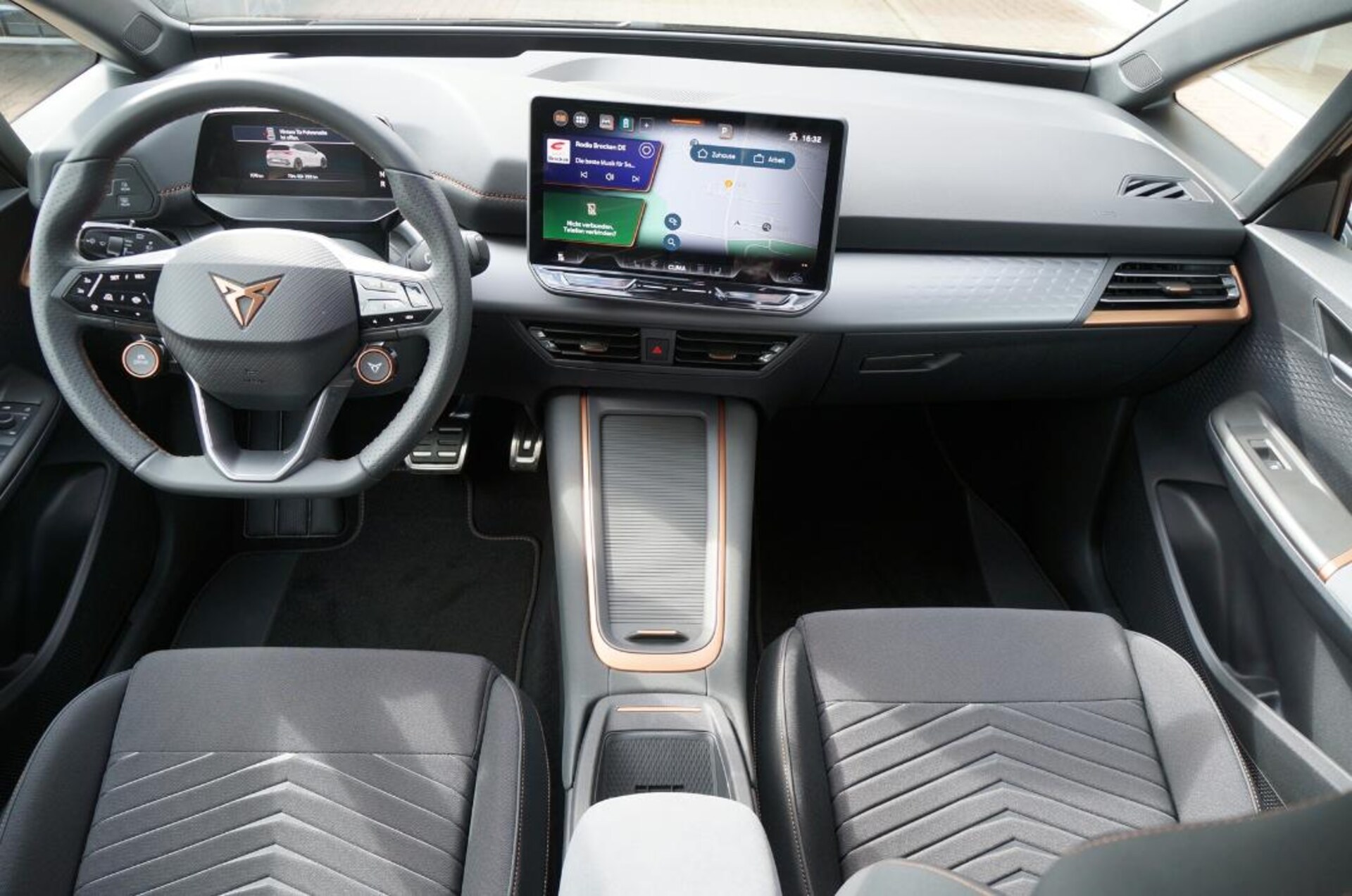 CUPRA Born