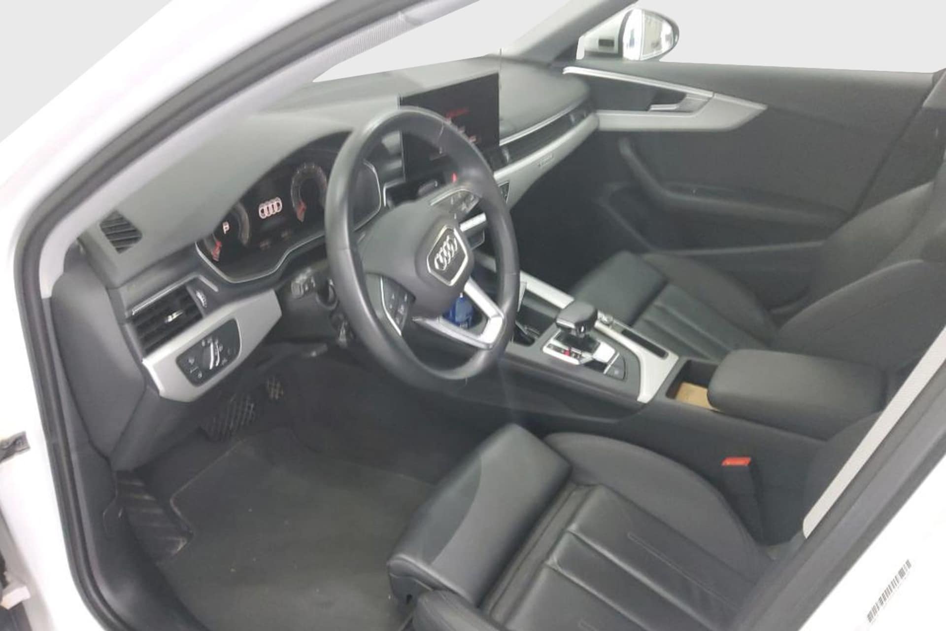 Audi A4 Avant S line