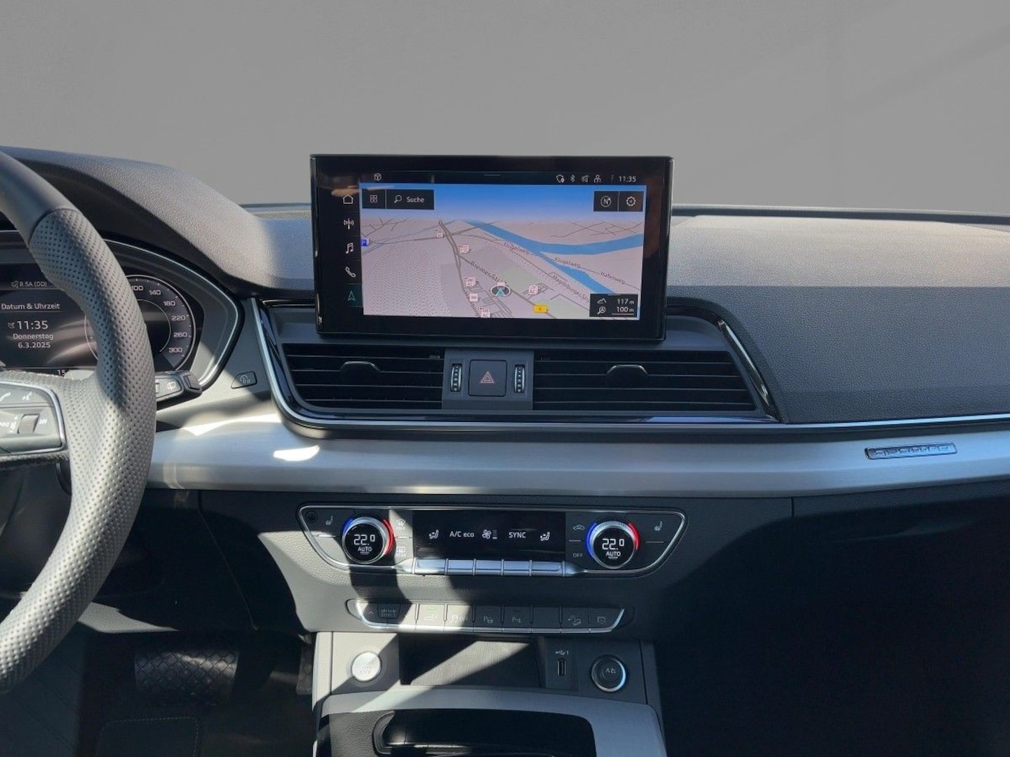 Bild über Audi Q5 TFSI e S line business 50 TFSI e quattro S tronic - für weitere Informationen kontaktieren Sie den Audi Partner