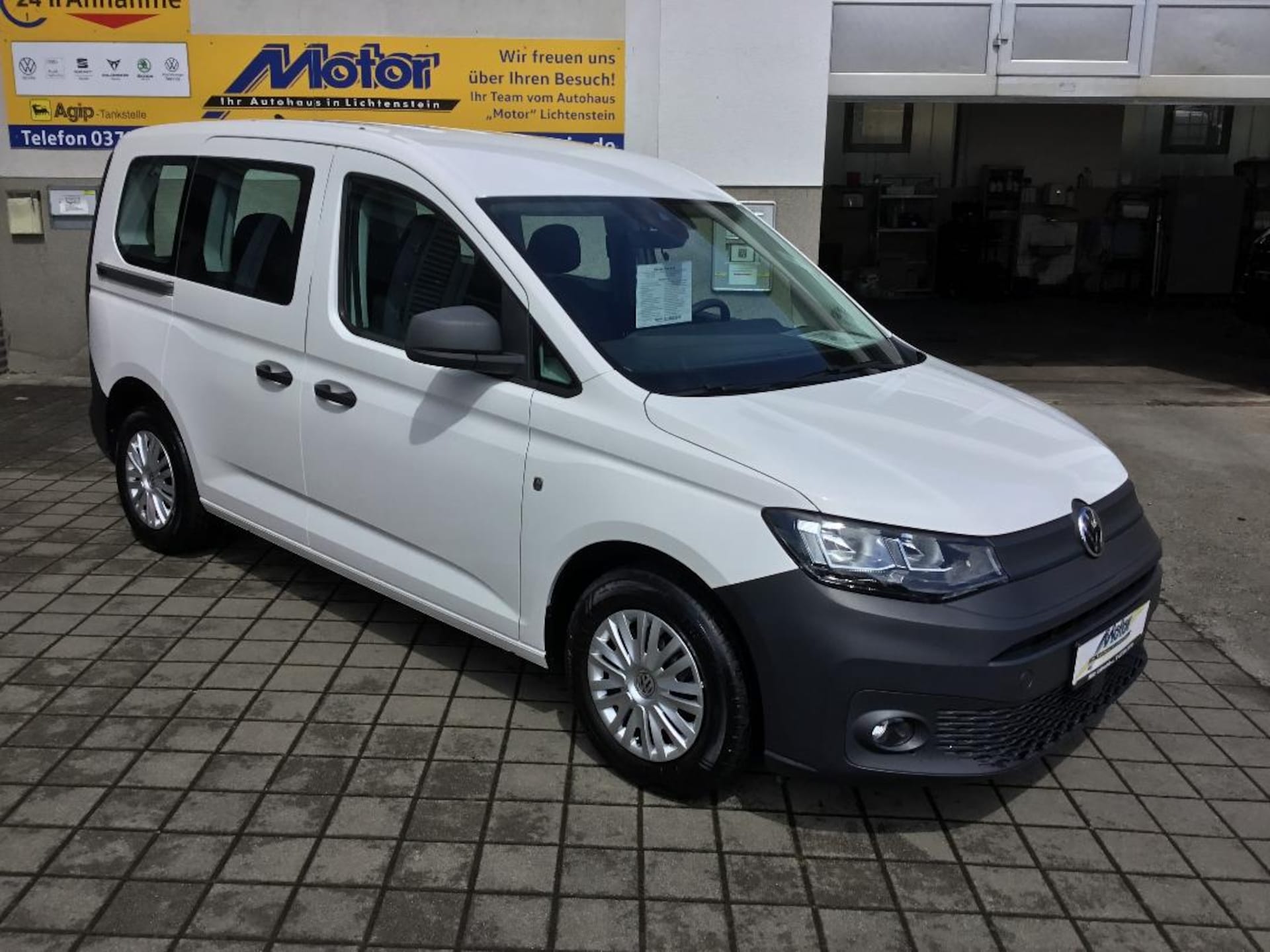 Volkswagen Caddy Kombi Basis-Modell