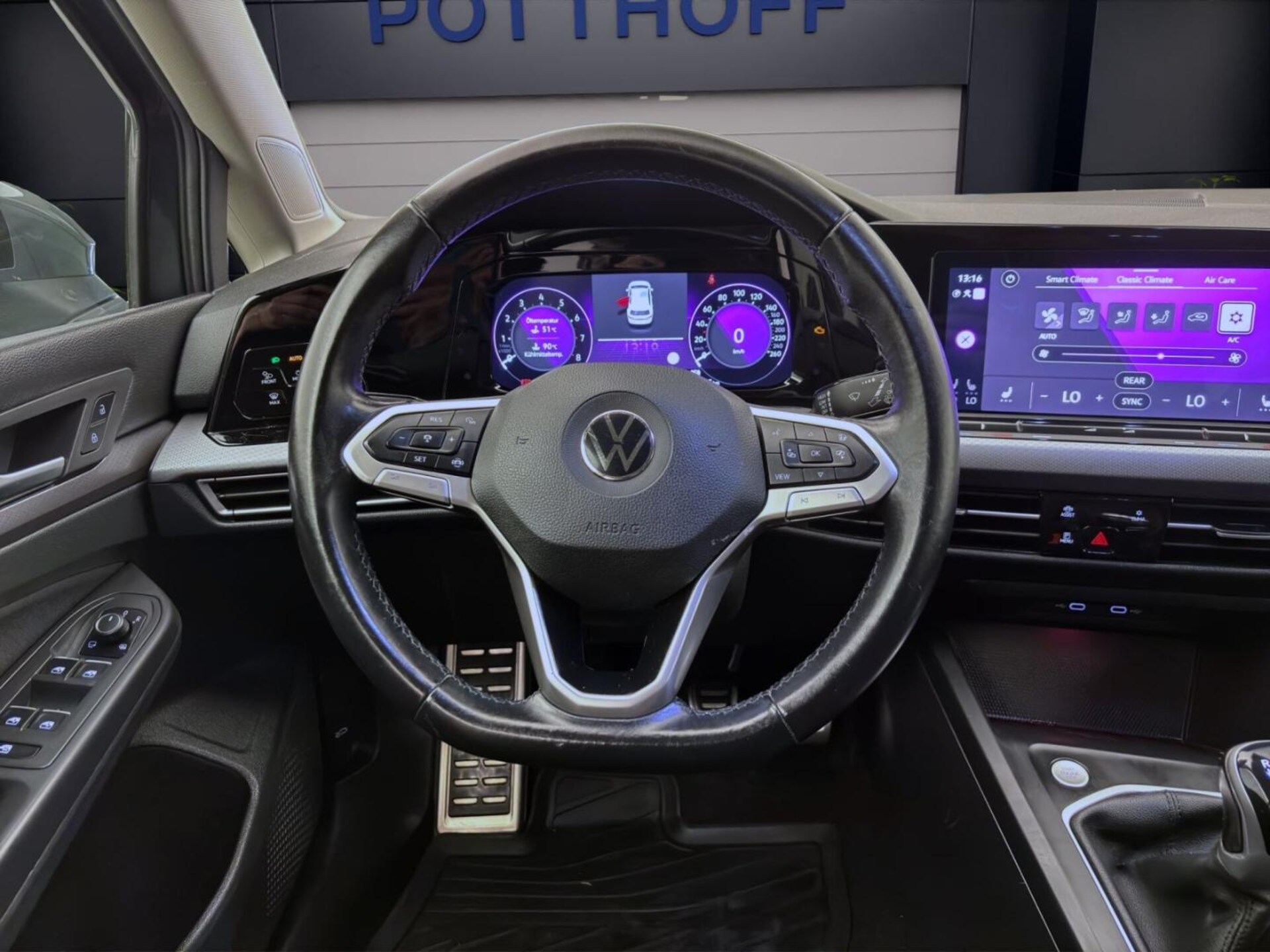 Volkswagen Golf Active