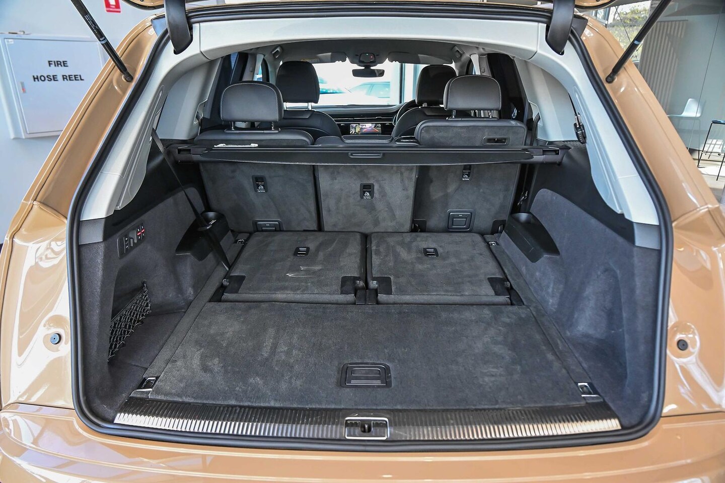 Image about Audi Q7 45 TDI quattro tiptronic