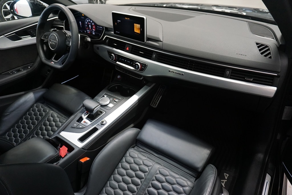Image about Audi RS 4 Avant RS 4 Avant 450 hk tiptronic