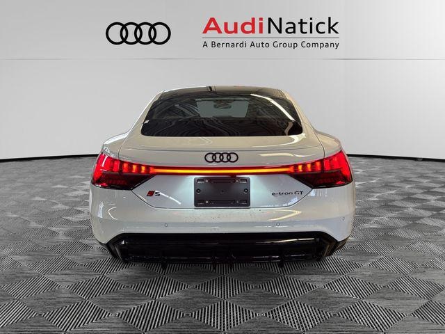 2026 Audi S e-tron GT Prestige - Photo 4