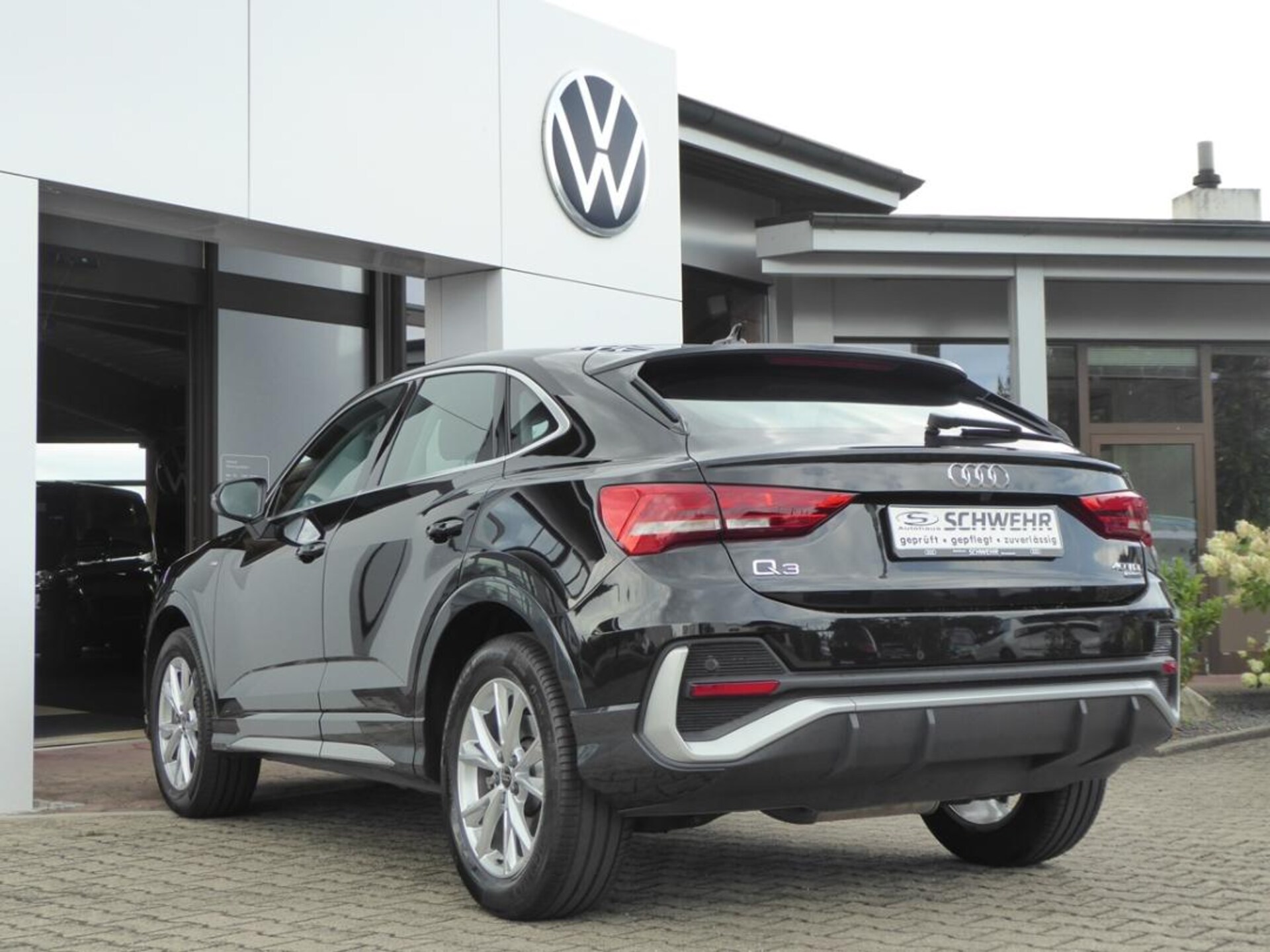 Audi Q3 Sportback S line
