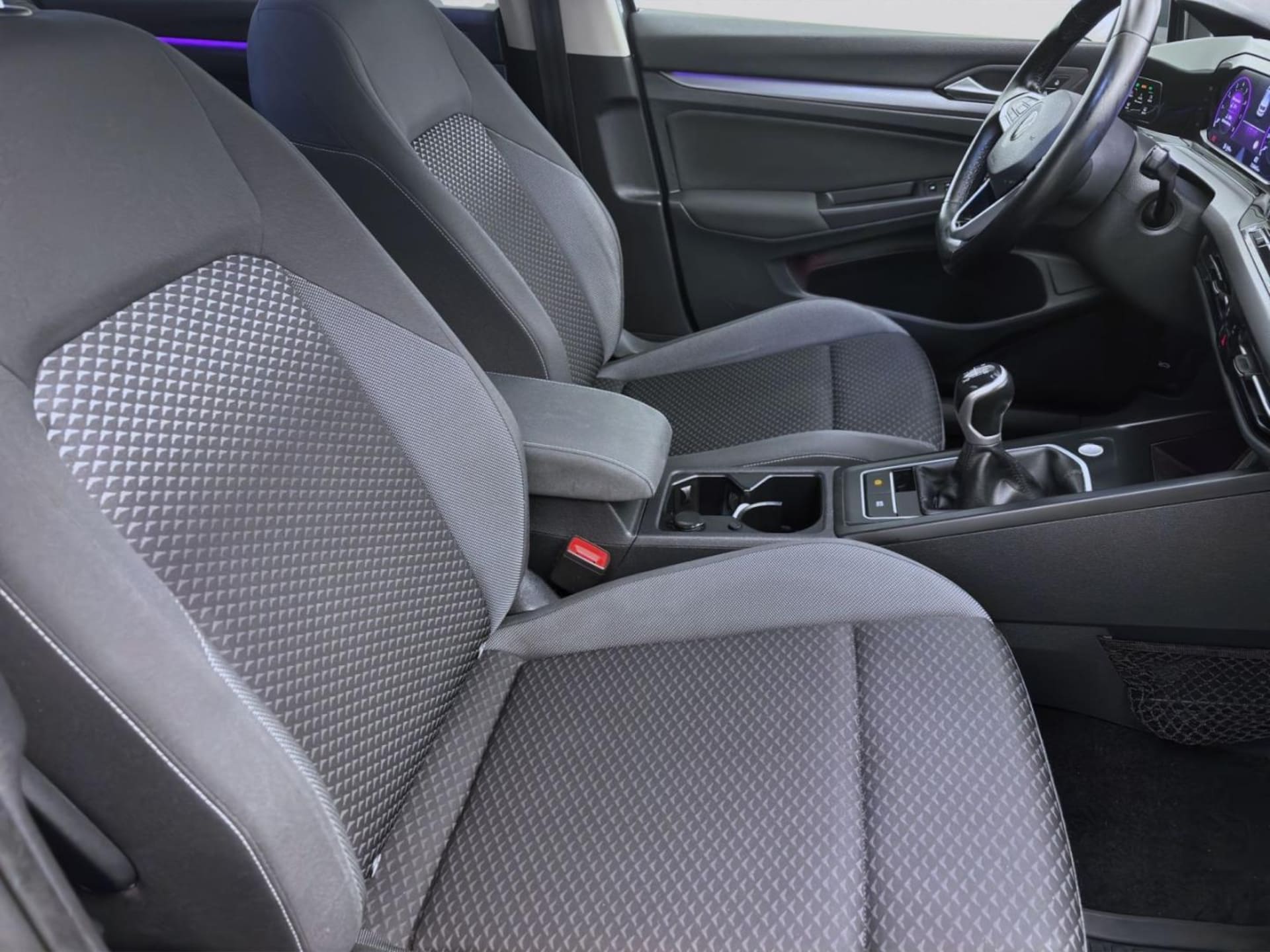 Volkswagen Golf Active