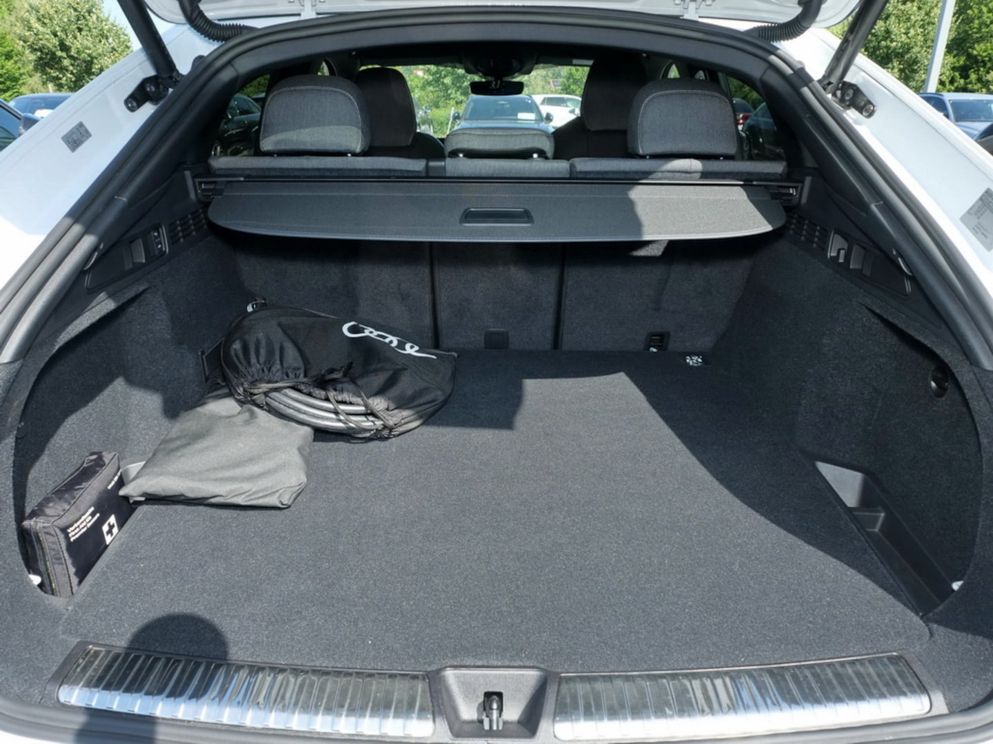 Bild über Audi Q5 Sportback e-hybrid e-hybrid quattro 220 kW S tronic - für weitere Informationen kontaktieren Sie den Audi Partner