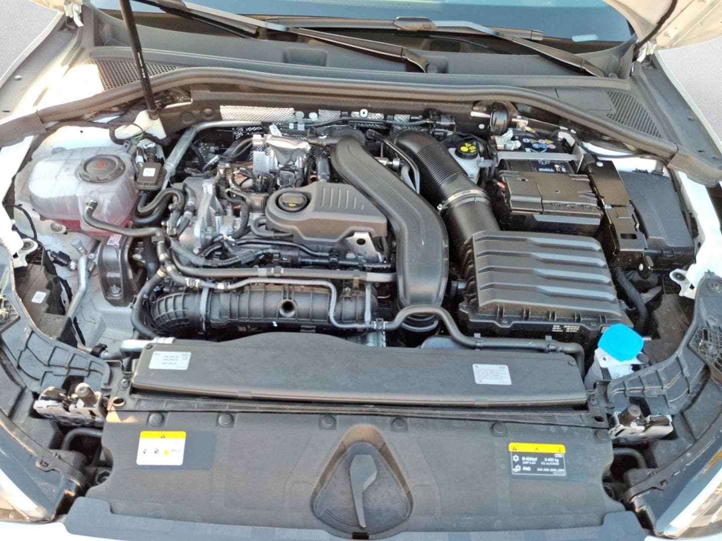 Bild über Audi A3 Sportback TFSI Schaltgetriebe - für weitere Informationen kontaktieren Sie den Audi Partner