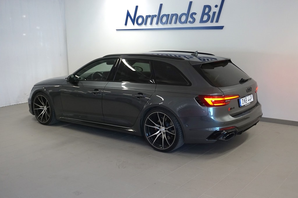 Image about Audi RS 4 Avant RS 4 Avant 450 hk tiptronic
