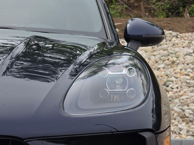 2020 Porsche Macan S - Photo 34