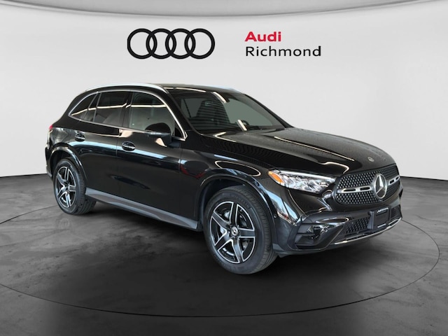 2025 Mercedes-Benz GLC 300