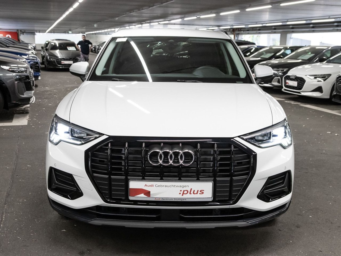 Bild über Audi Q3 advanced 35 TFSI S tronic - für weitere Informationen kontaktieren Sie den Audi Partner