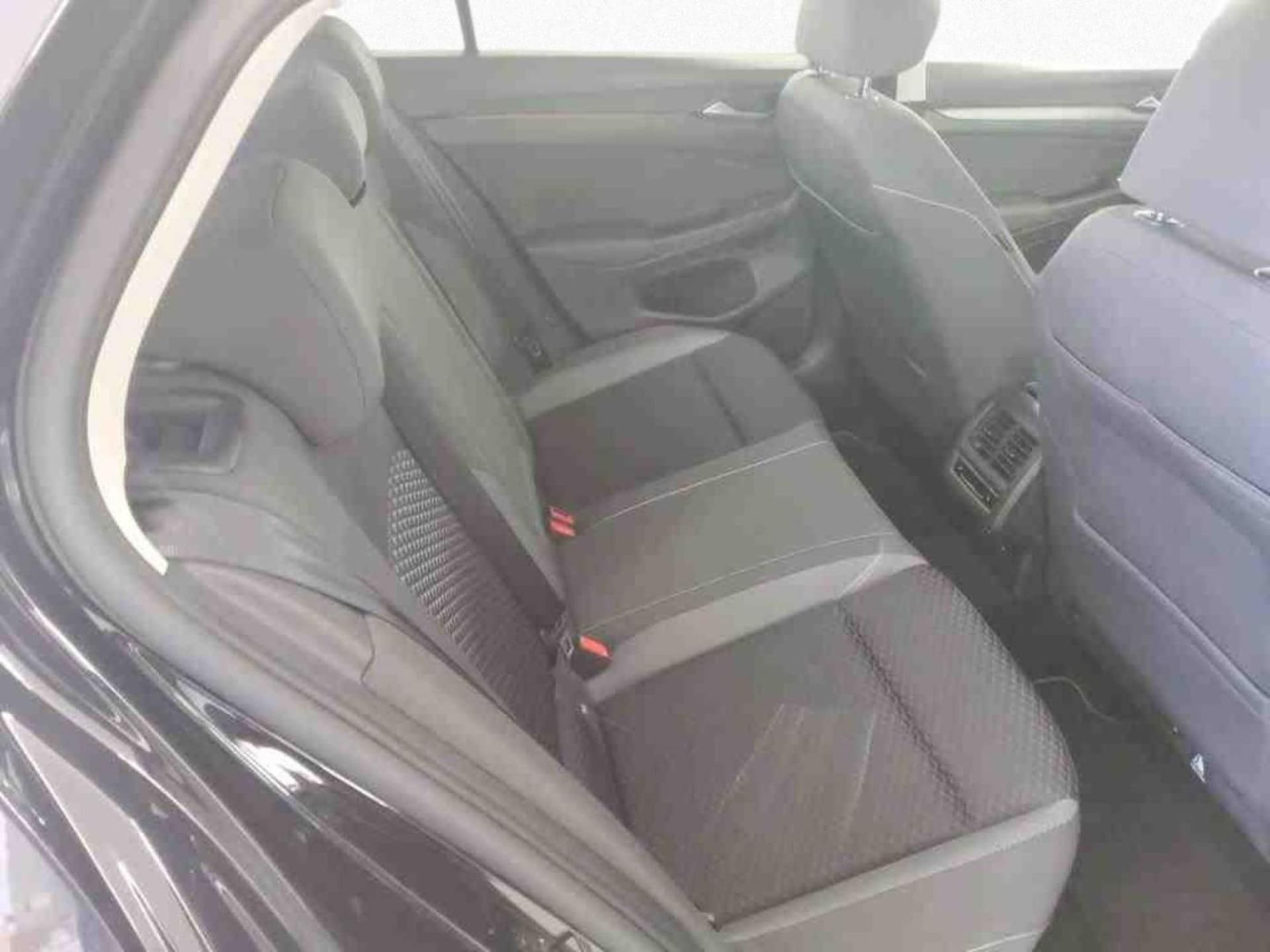 Volkswagen Golf Active