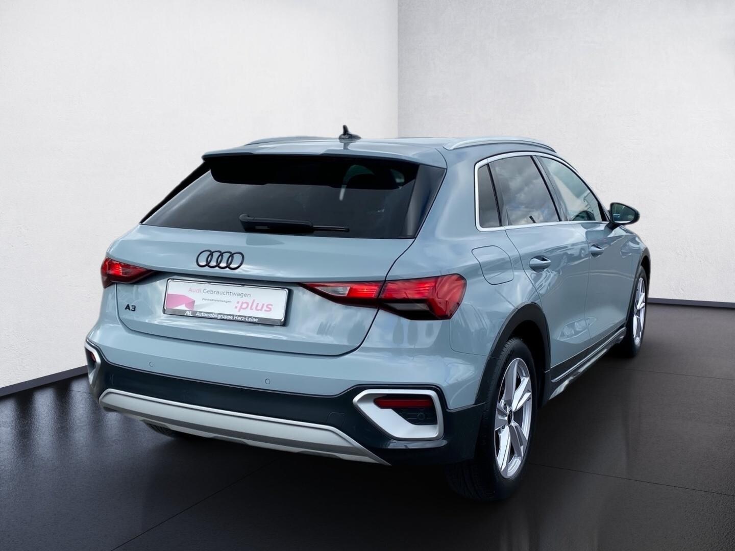 Bild über Audi A3 allstreet 35 TFSI S tronic - für weitere Informationen kontaktieren Sie den Audi Partner