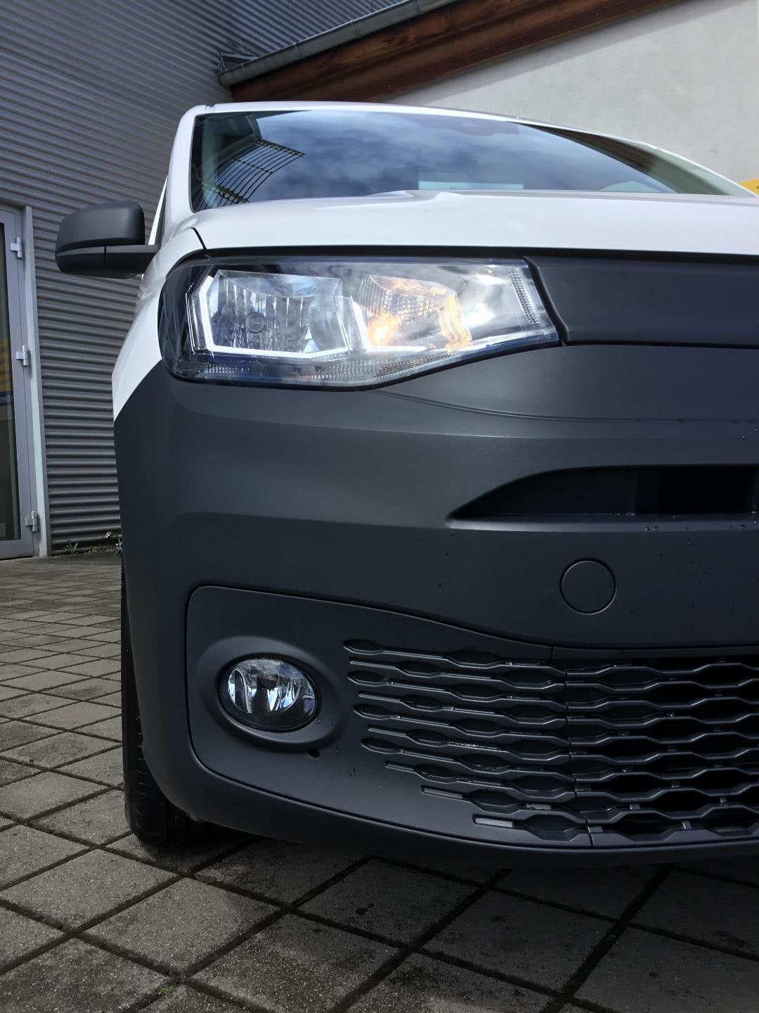 Volkswagen Caddy Kombi Basis-Modell