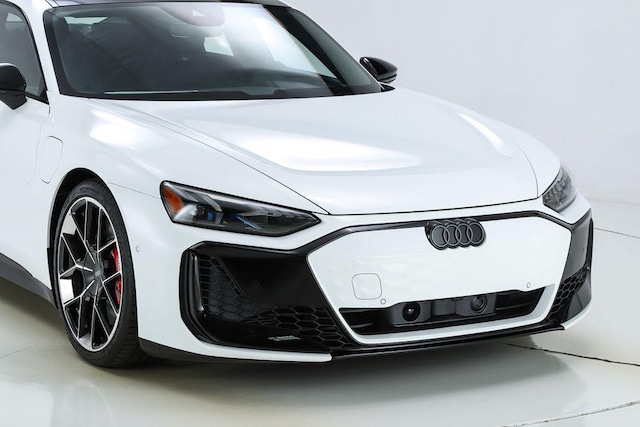 2026 Audi RS e-tron GT Performance Base - Photo 28