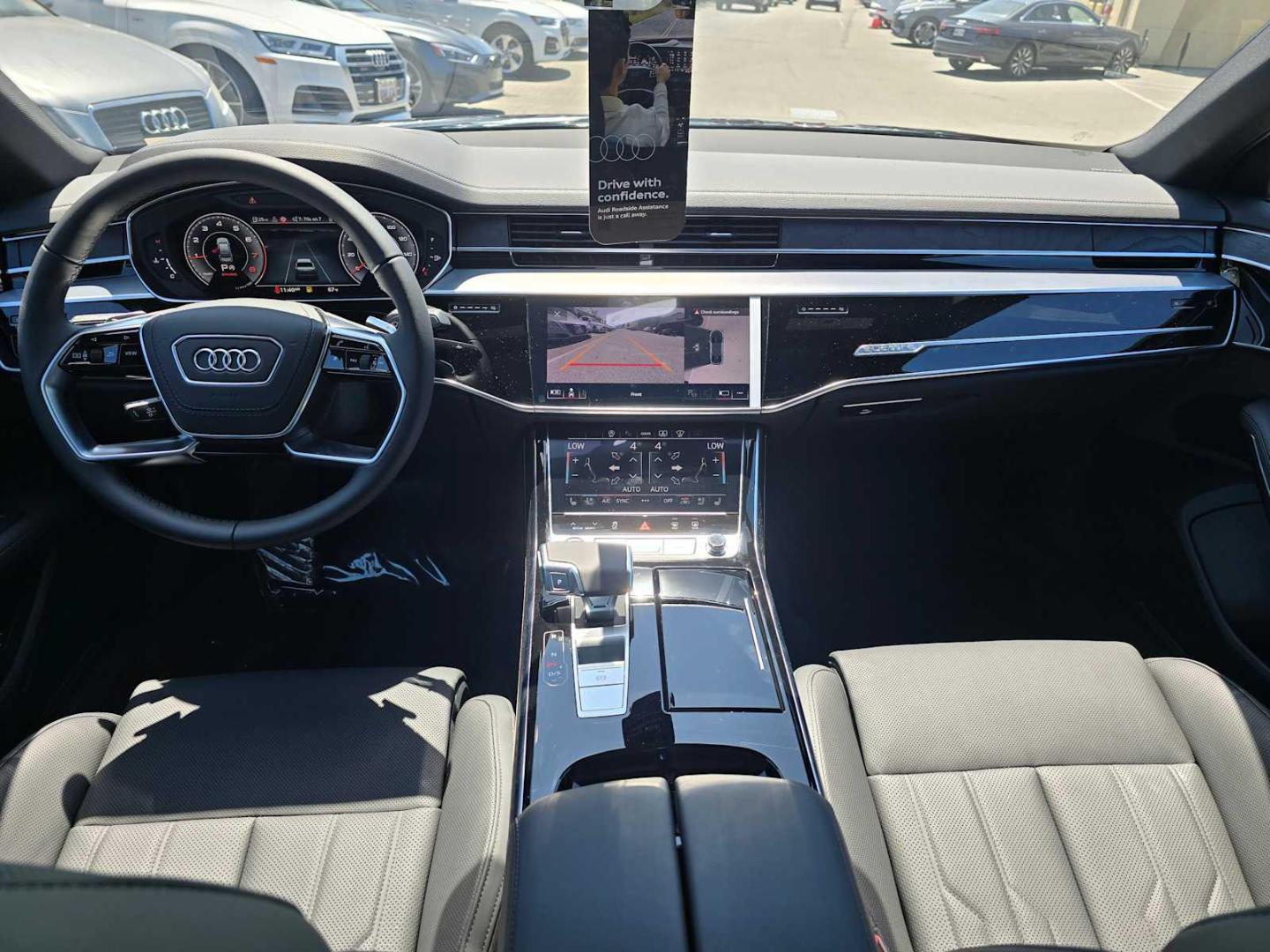 2025 Audi A8 Base - Photo 24