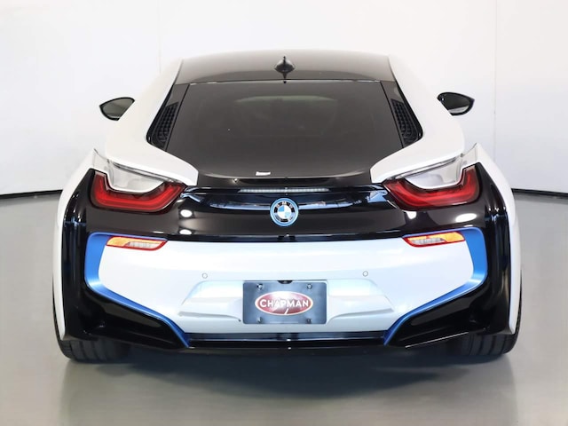 2015 BMW i8