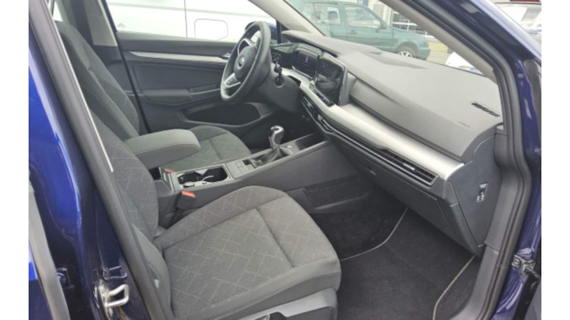 Volkswagen Golf Life