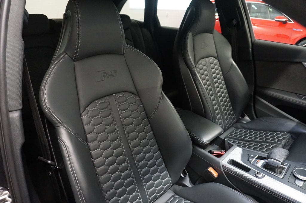 Image about Audi RS 4 Avant RS 4 Avant 450 hk tiptronic