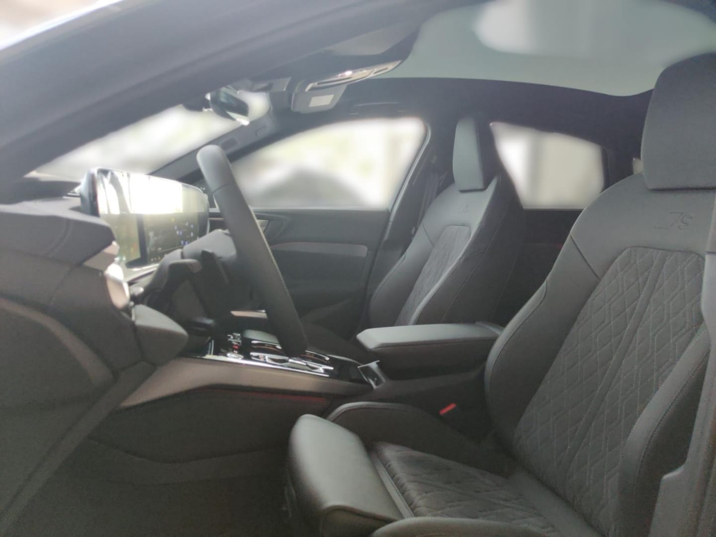 Bild über Audi A5 Limousine TDI quattro 150 kW S tronic - für weitere Informationen kontaktieren Sie den Audi Partner