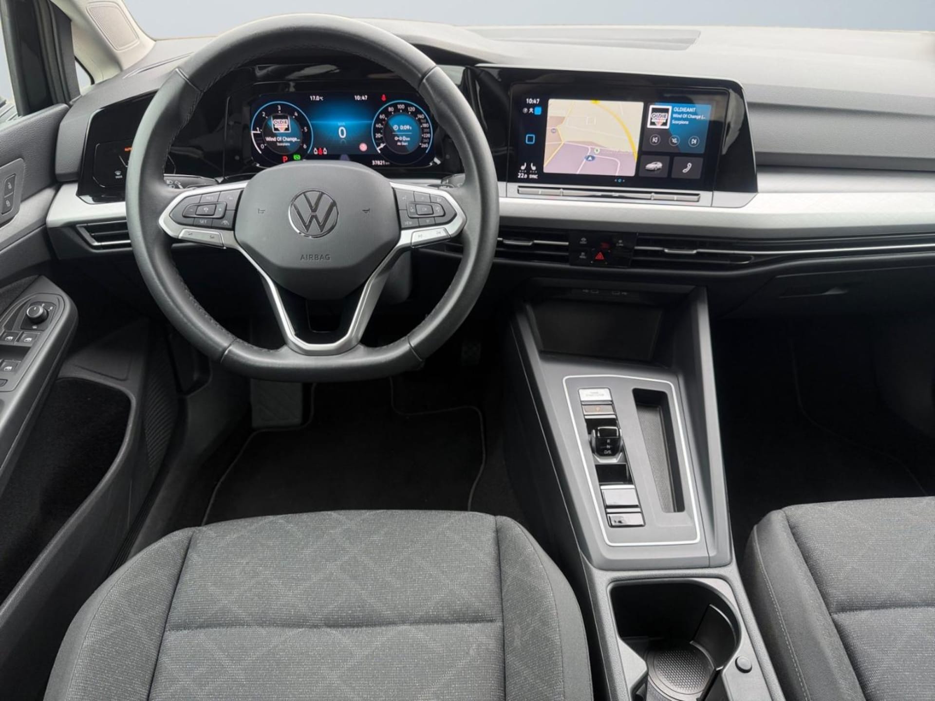 Volkswagen Golf Life