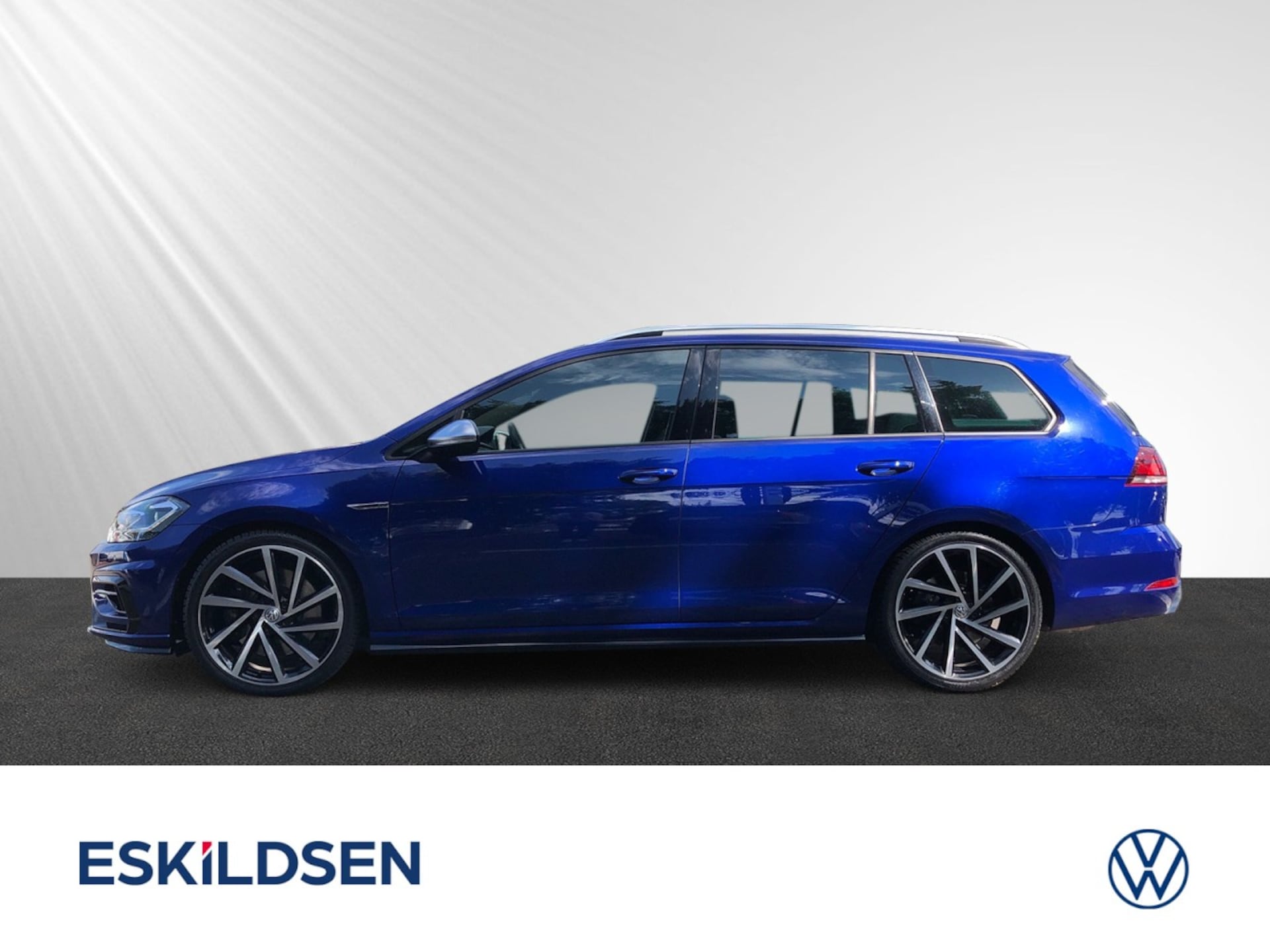 Volkswagen Golf Variant R