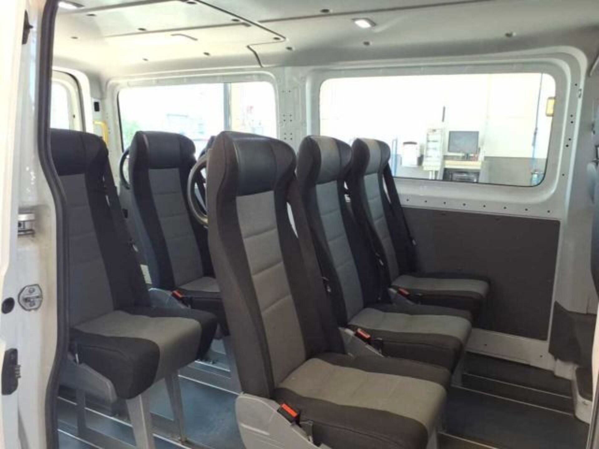 Volkswagen Crafter Kasten mittlerer Radstand