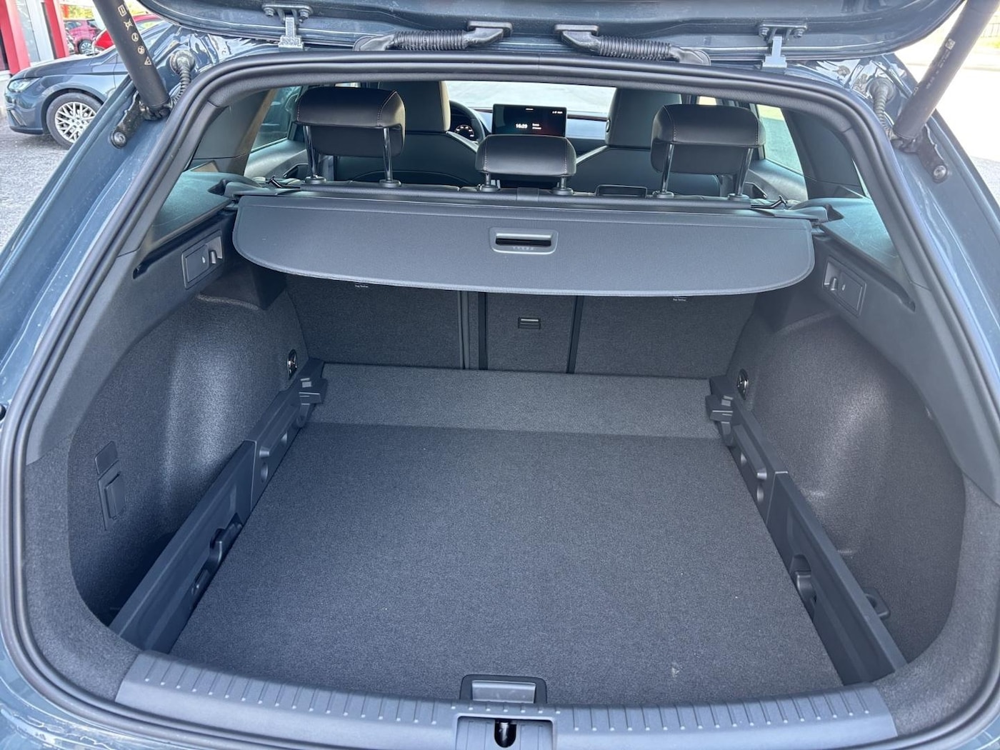 CUPRA Leon Sportstourer 1.5 TSI 110 kW (150 CV) — photo 7