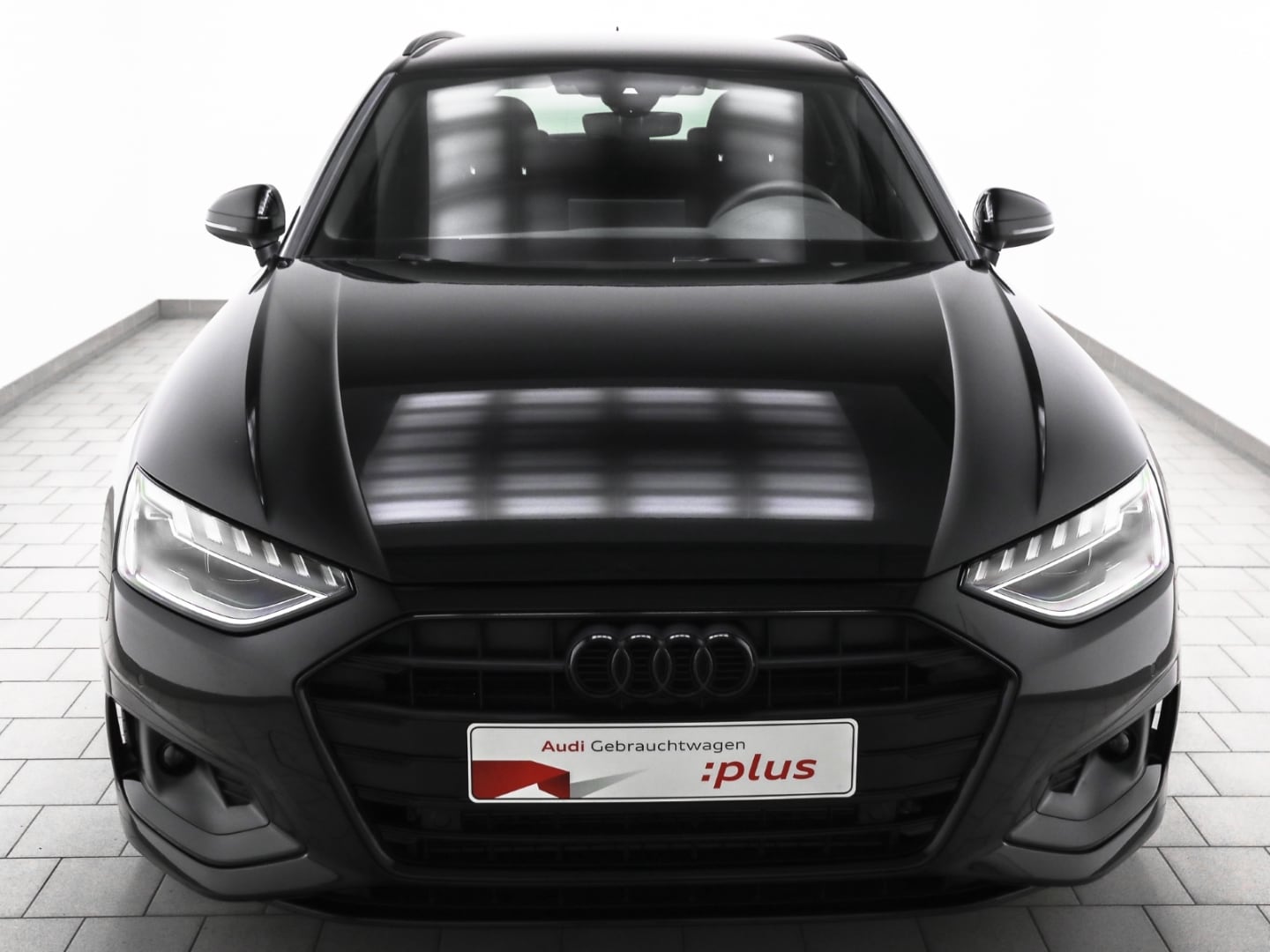 Bild über Audi A4 Avant advanced 40 TDI S tronic - für weitere Informationen kontaktieren Sie den Audi Partner