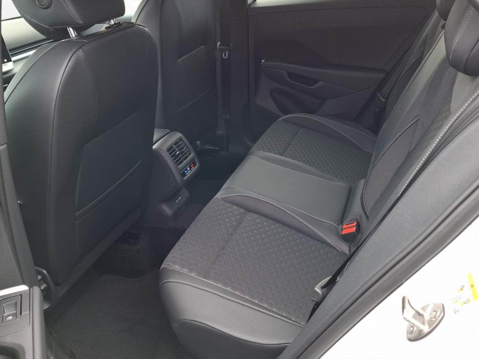 Volkswagen T-Roc – Bild 3