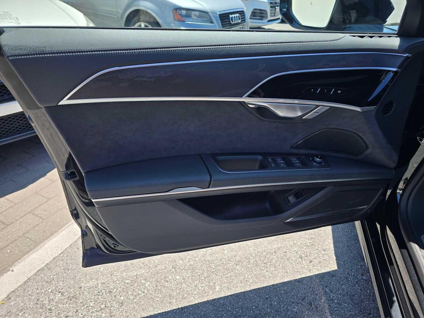 2025 Audi A8 Base - Photo 26
