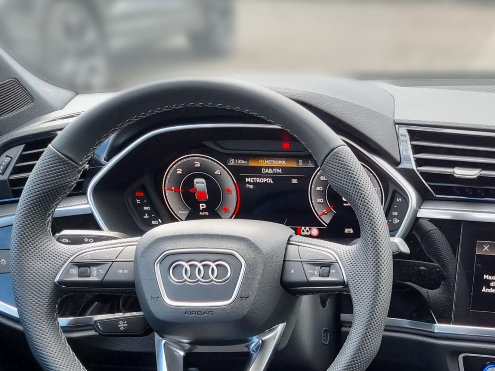 Audi Q3 Sportback S line
