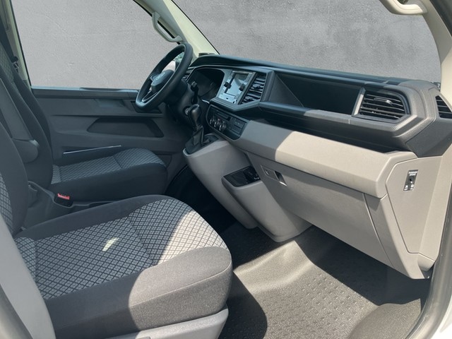 Volkswagen T6.1 Caravelle larger